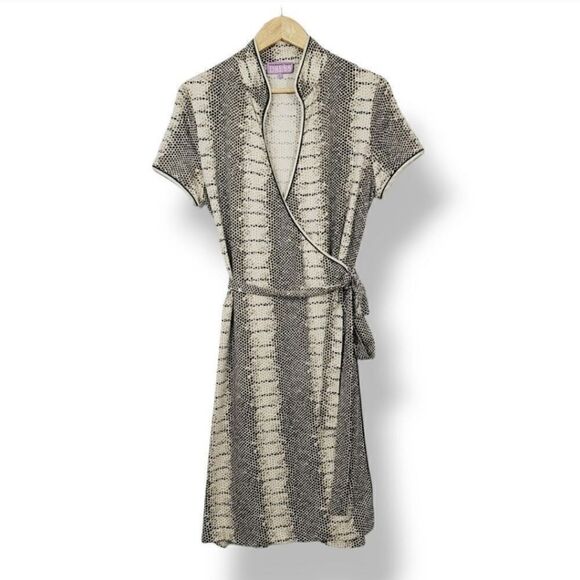 Vintage Vivienne Tam Silk Blend Slinky Jersey Knit Wrap Dress in Snakeskin Print - Picture 10 of 11